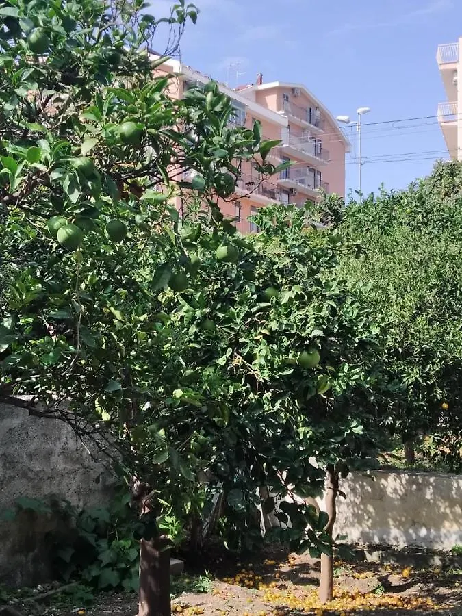 Appartamenti Mantarro Travel And Living Santa Teresa Di Riva Italy